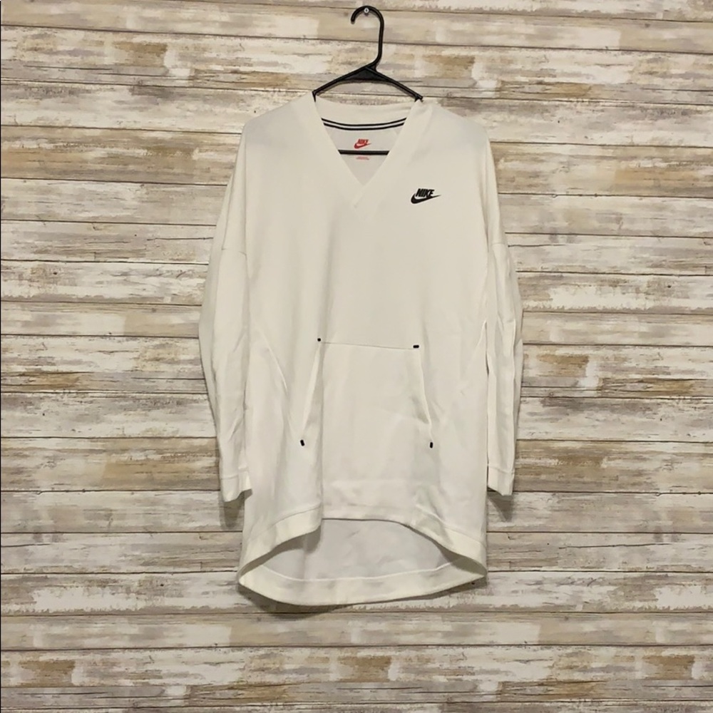 NWT Nike Tech Fleece